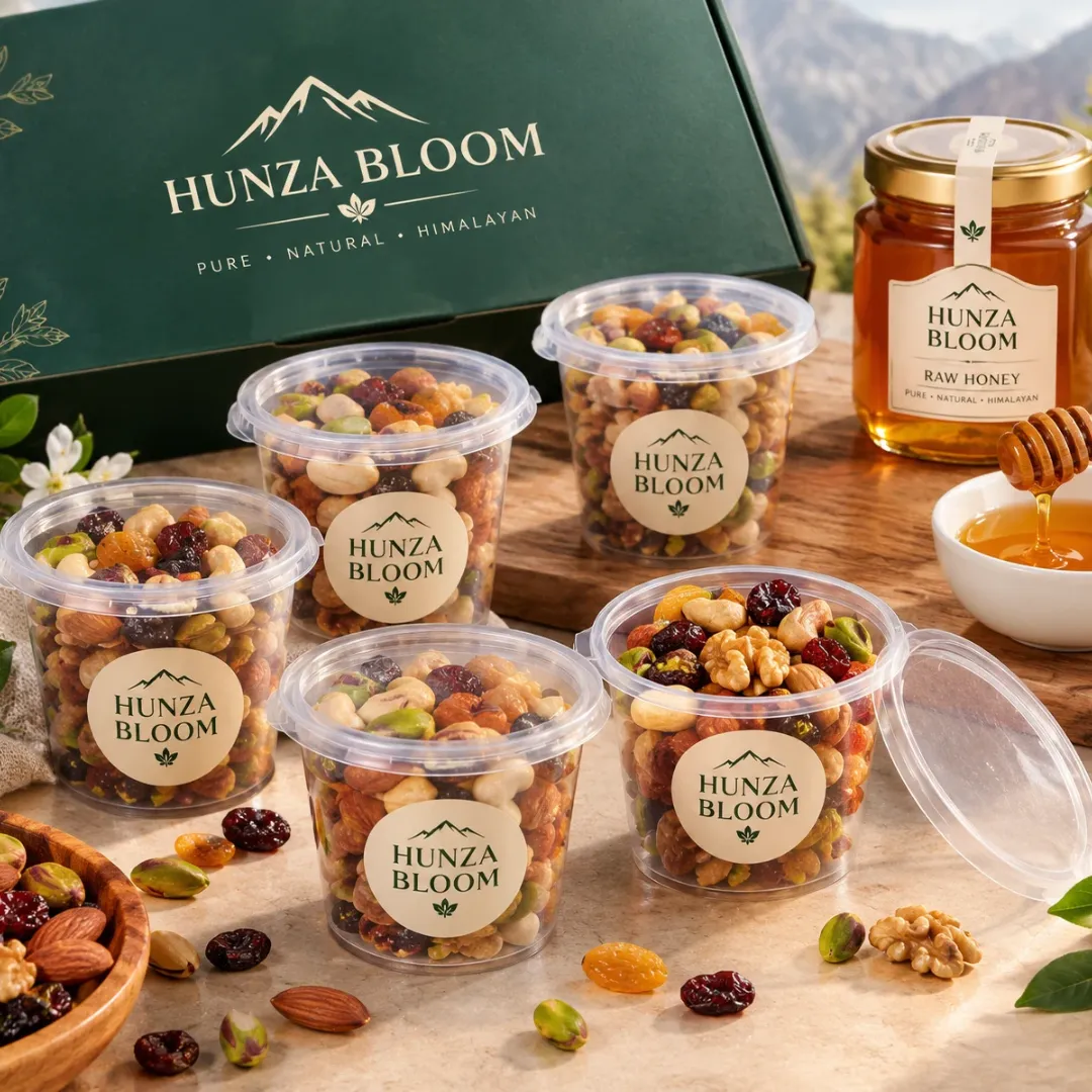 apricot oil (11)_11zon Premium Honey Mixed Nuts & Dried Fruits Cups – HUNZA BLOOM - Image 1